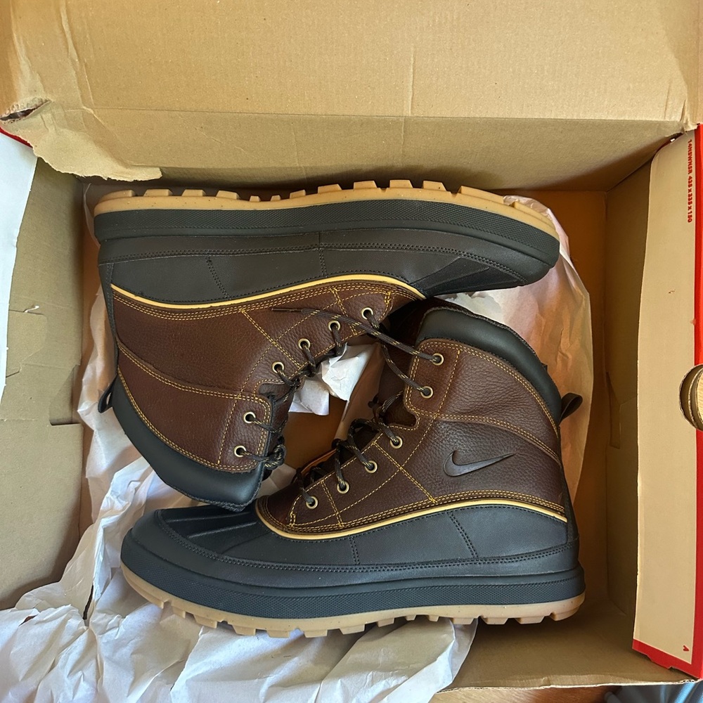 Nike Duck Boot